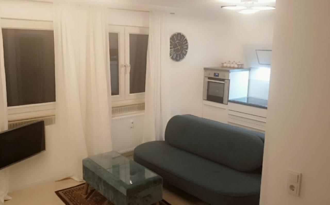 Apartment Mit Schoener, Moderner Einrichtung Köln Kültér fotó